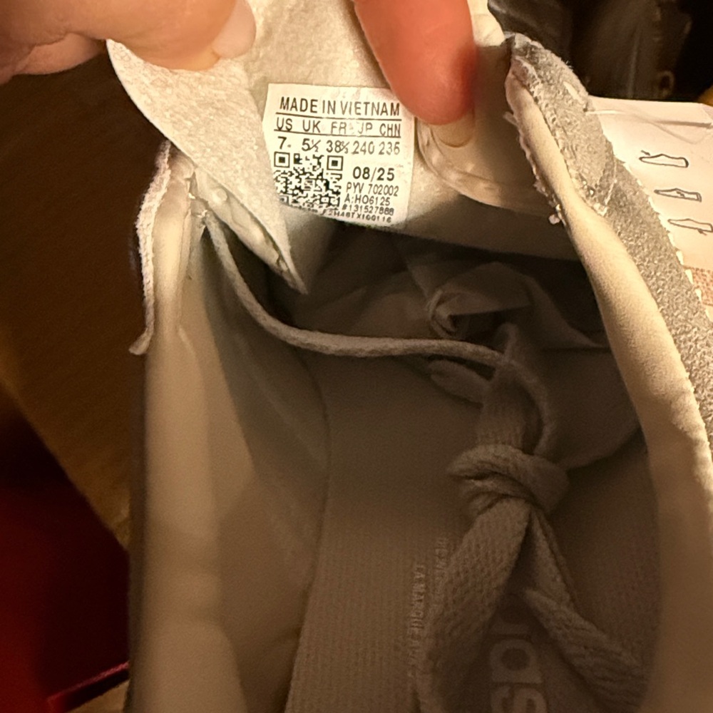 adidas Gazelle Gray and Blue Sneakers - Picture 4 of 4